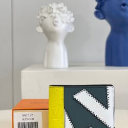 CARTERA SLENDER Louis Vuitton