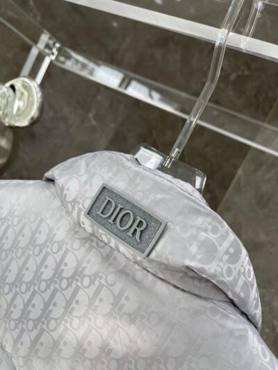 Chaleco Plumas Dior - Imagen 7