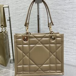Bolso tote pequeño Dior Essential