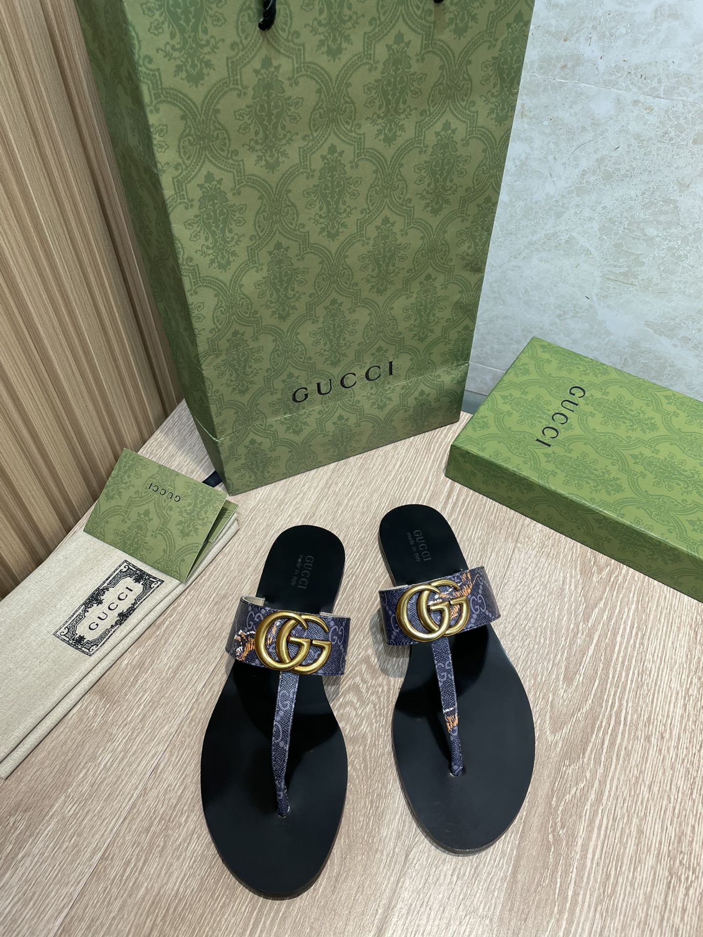 Chancla con Doble G Gucci - Imagen 2