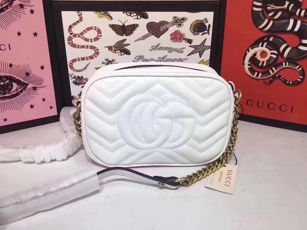 Minibolso GG Marmont de Matelassé GUCCI - Imagen 3