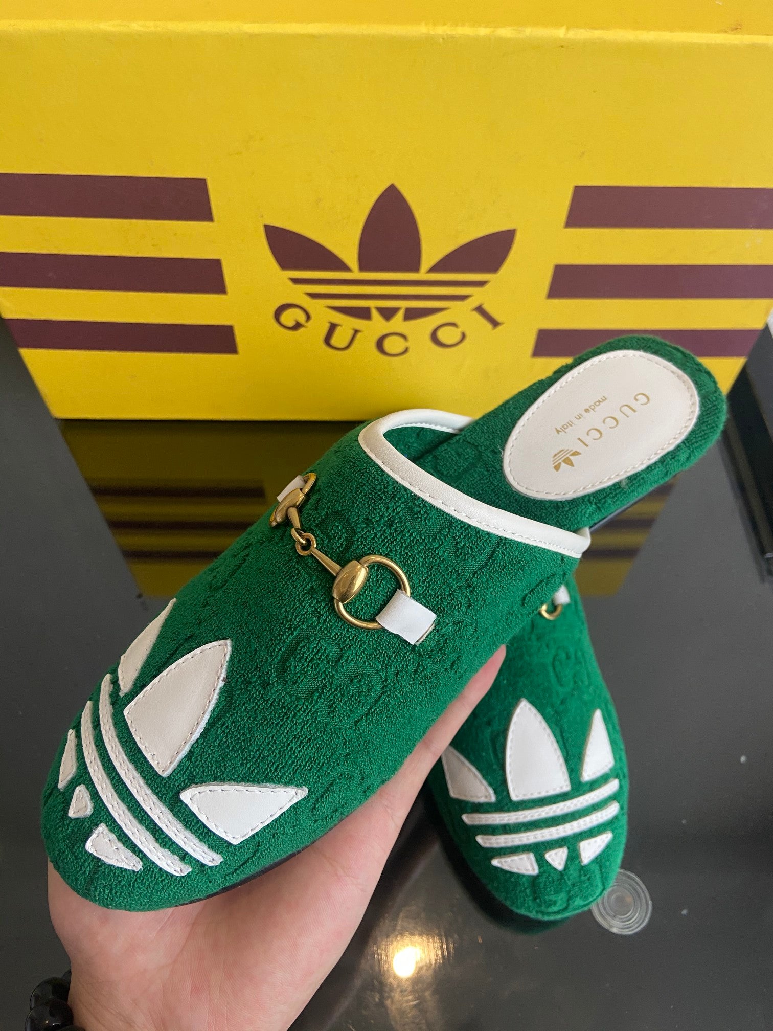Chancla Adidas x Gucci - Imagen 2