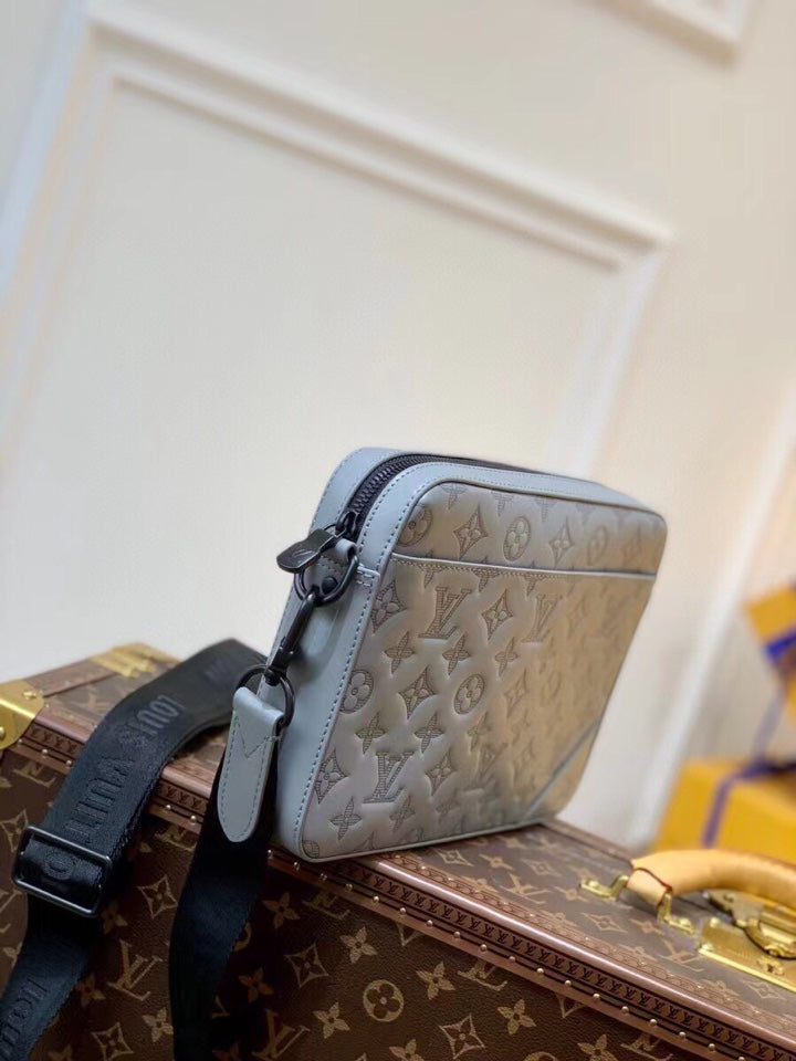 Bolso Messenger Duo Louis Vuitton - Imagen 3