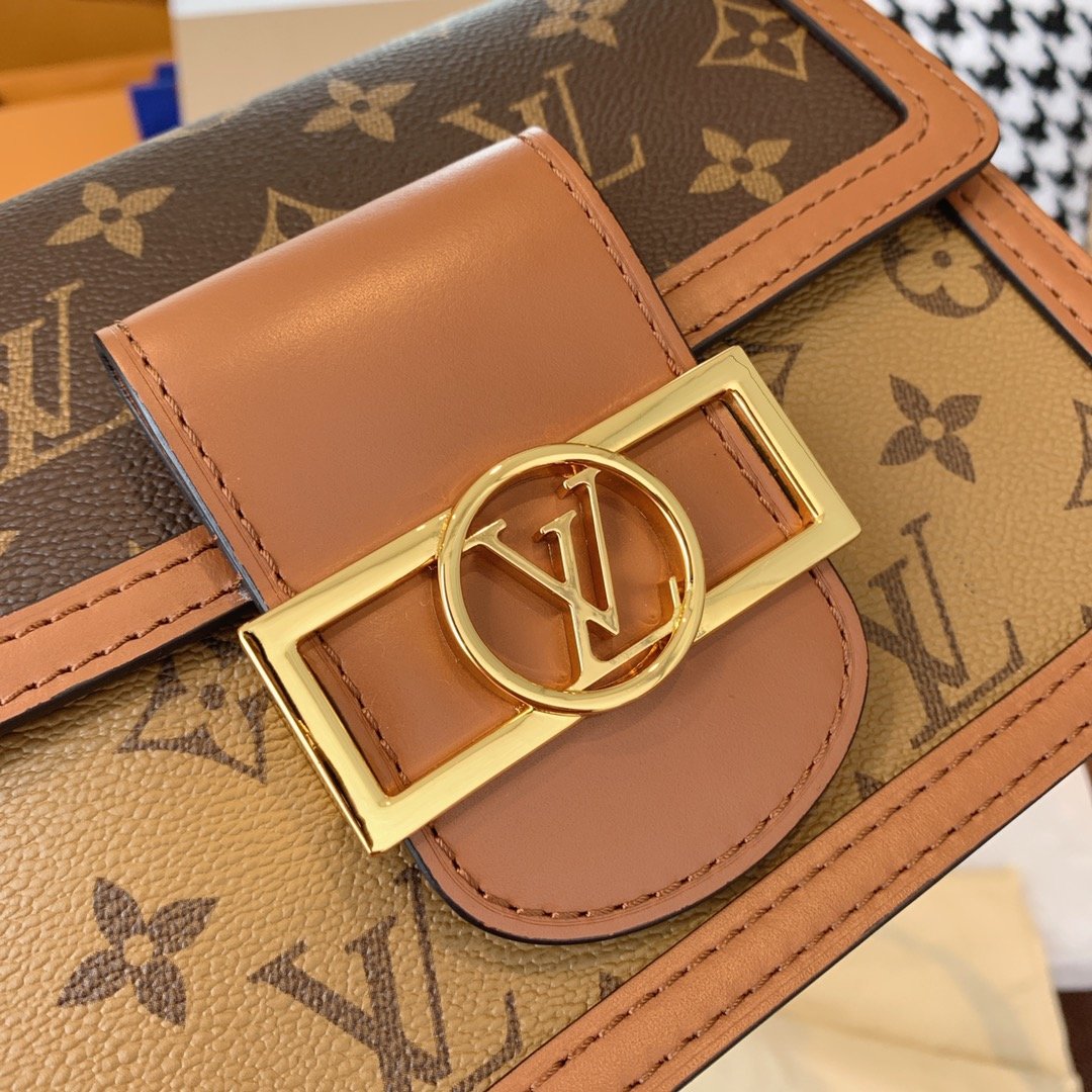 BOLSO MINI DAUPHINE Louis Vuitton - Imagen 9