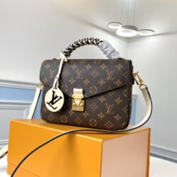 Pochette Metis  Louis Vuitton