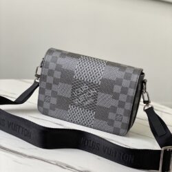 BOLSO MESSENGER STUDIO Louis Vuitton