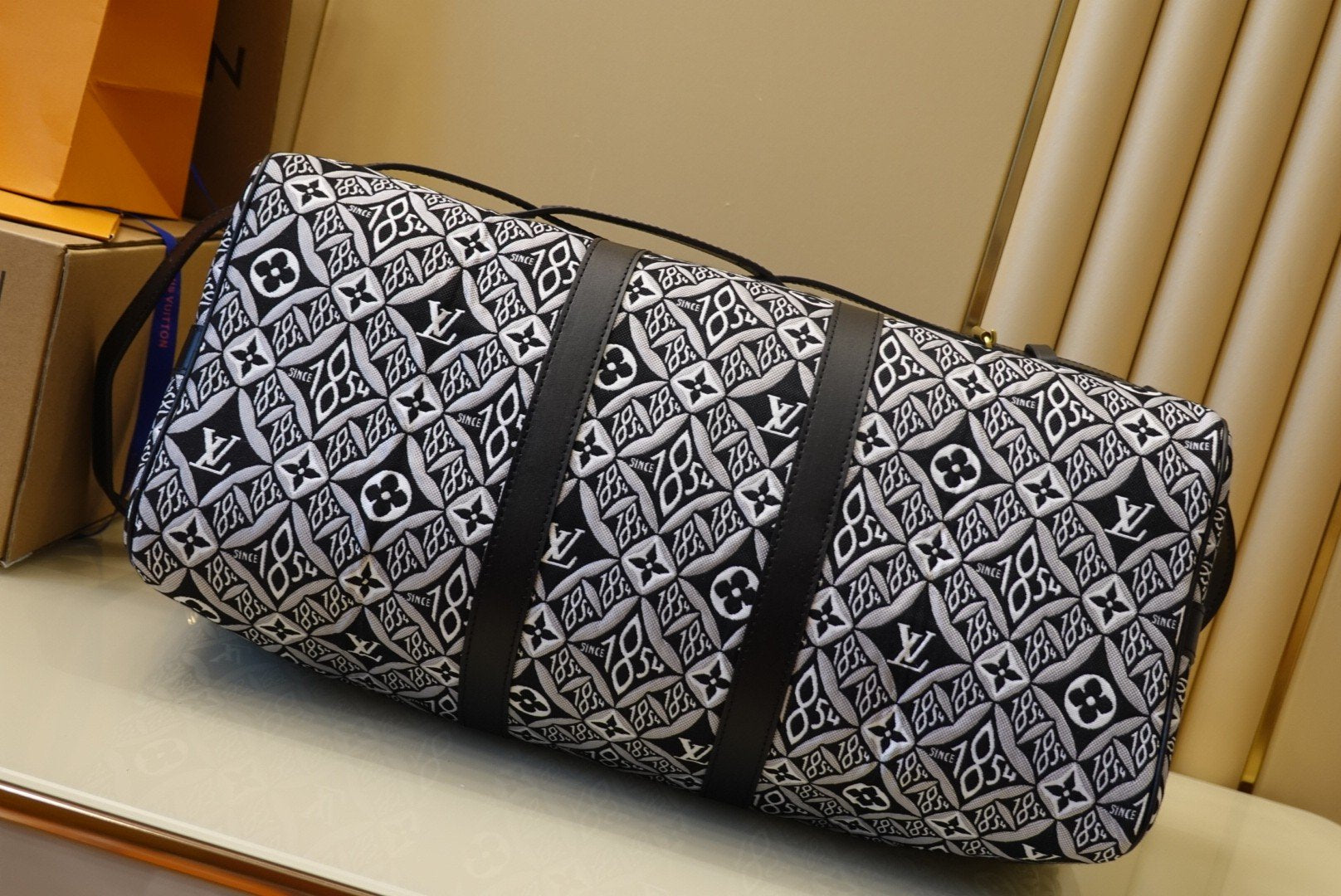 BOLSO KEEPALL SINCE 1854 KEEPALL BANDOULIÈRE 45 Louis Vuitton - Imagen 4