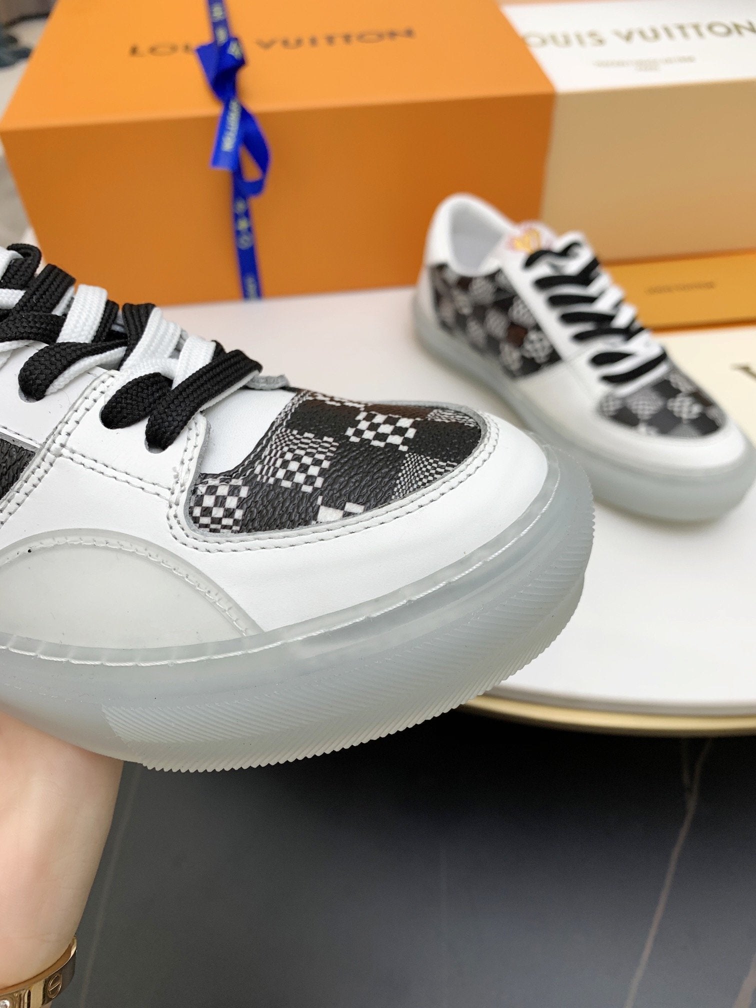 ZAPATILLA DEPORTIVA LV OLLIE - Imagen 4