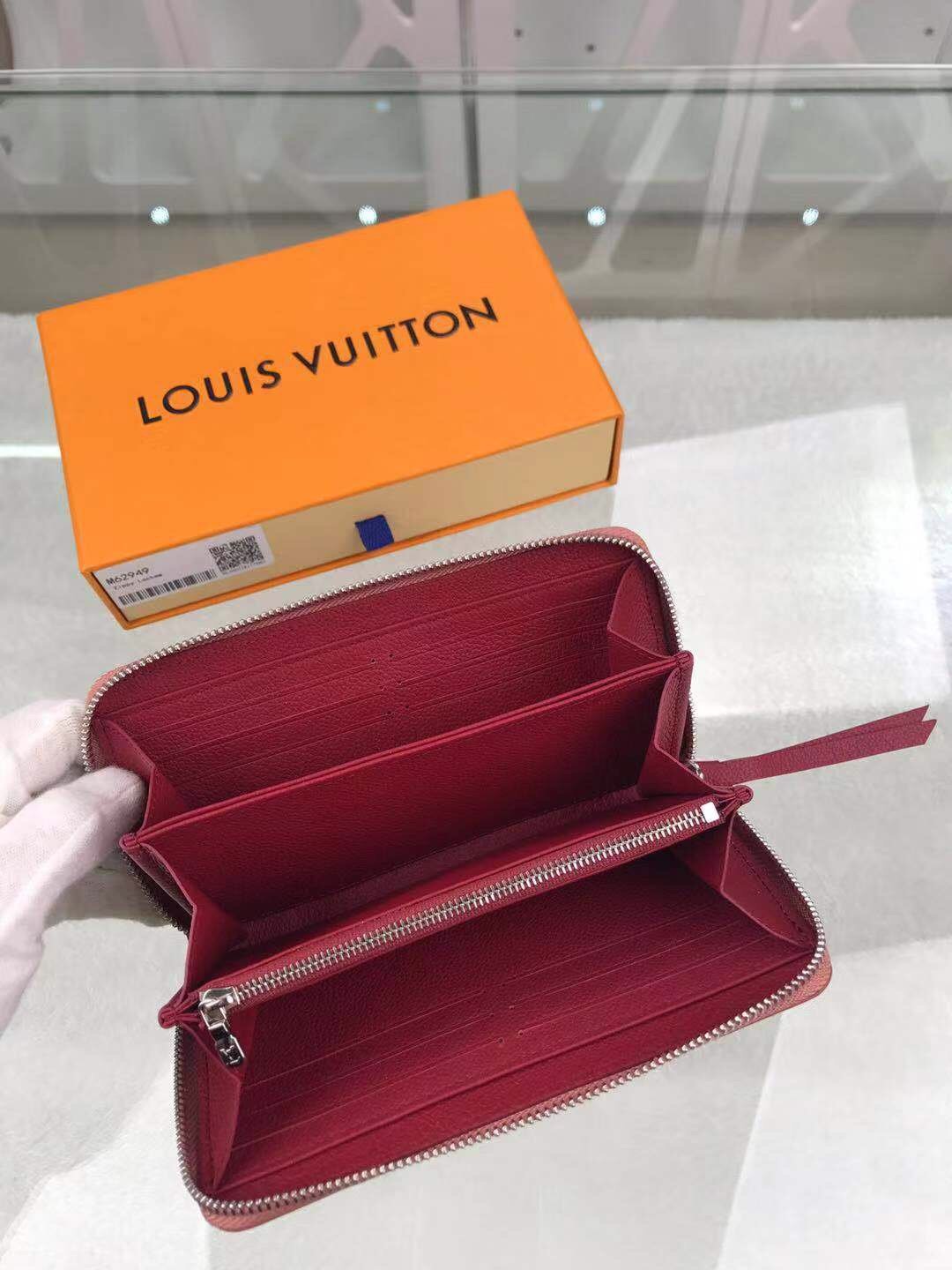 CARTERA ZIPPY LOCKME Louis Vuitton - Imagen 7