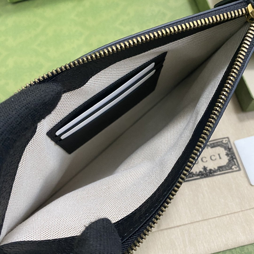 Cartera con GG en relieve GUCCI - Imagen 10