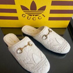 Chancla Adidas x Gucci