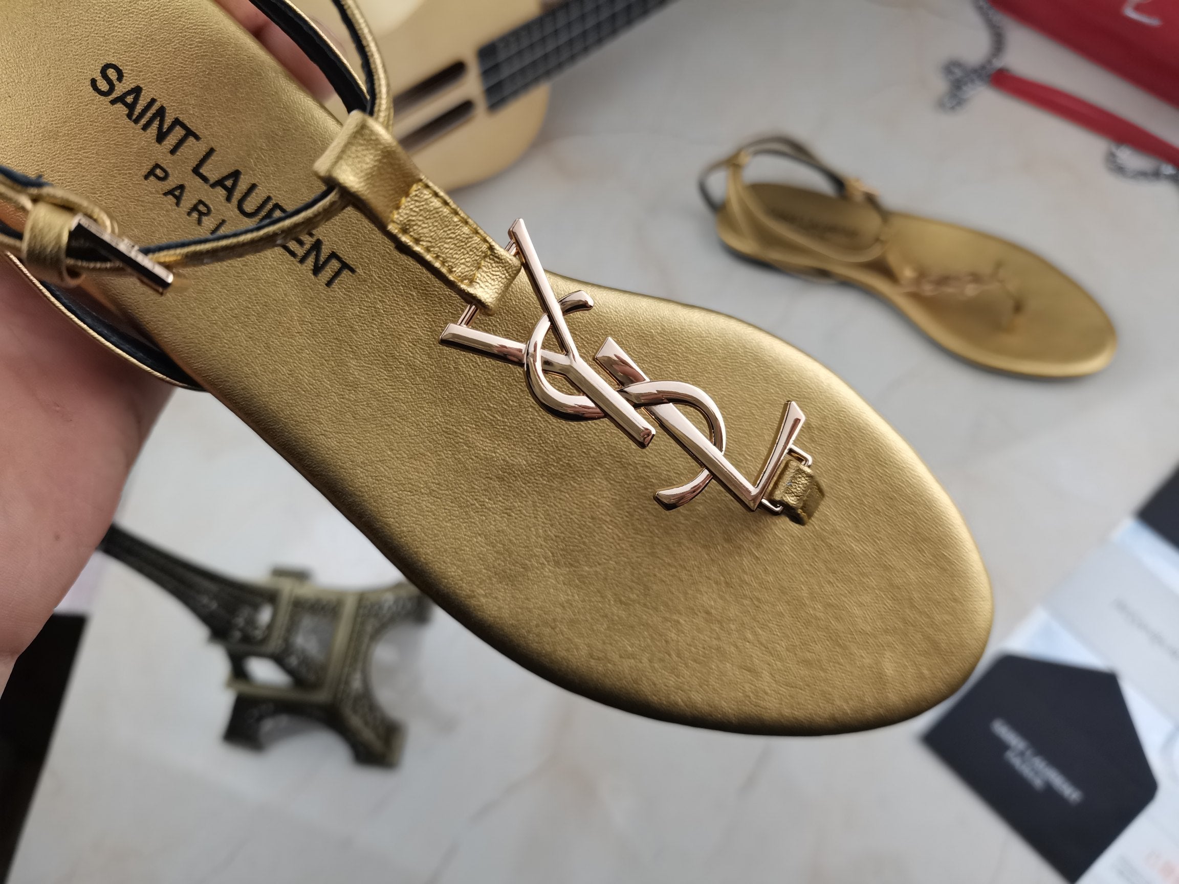 Sandalias Planas Cassandra YSL - Imagen 8