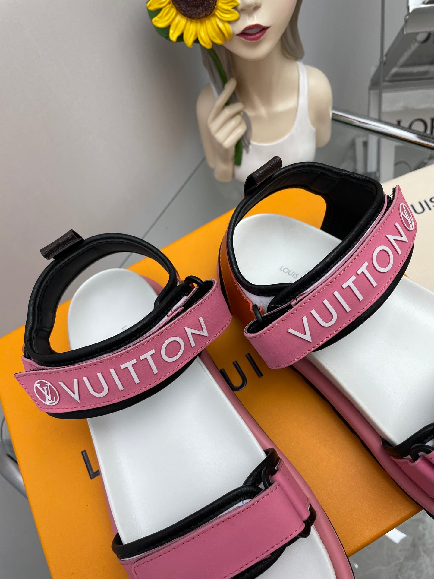 Sandalia Pool Pillow Louis Vuitton - Imagen 5