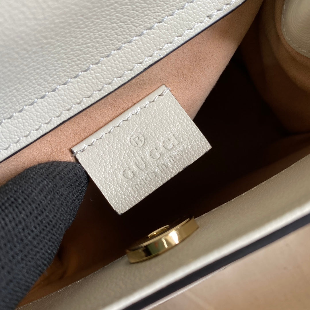 Minibolso tote Gucci Diana - Imagen 9