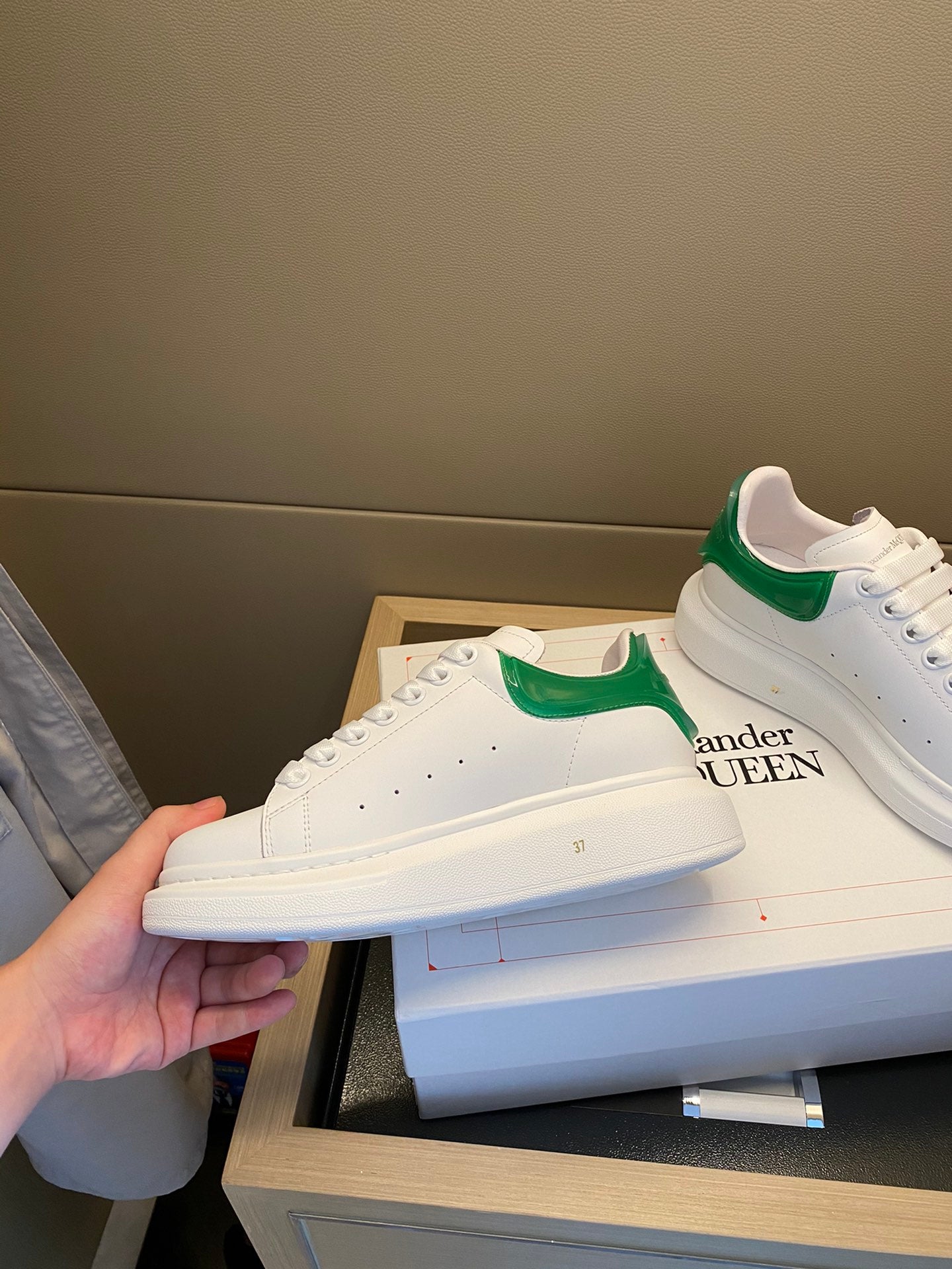 Zapatillas Oversized Alexander McQueen - Imagen 2