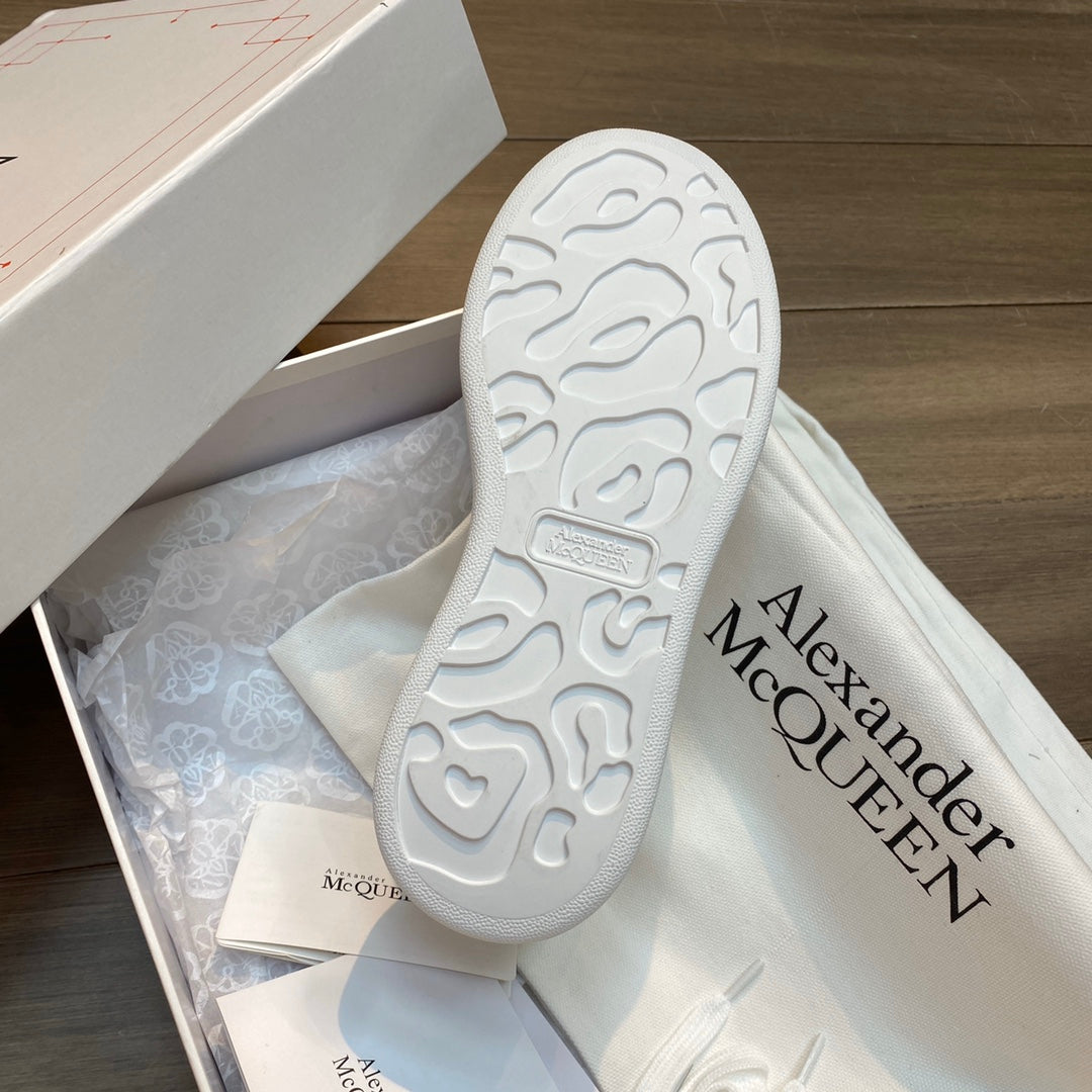 Zapatillas Oversized Alexander McQueen - Imagen 6