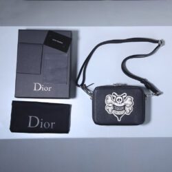 POCHETTE CON CORREA DIOR - KJ PLUS