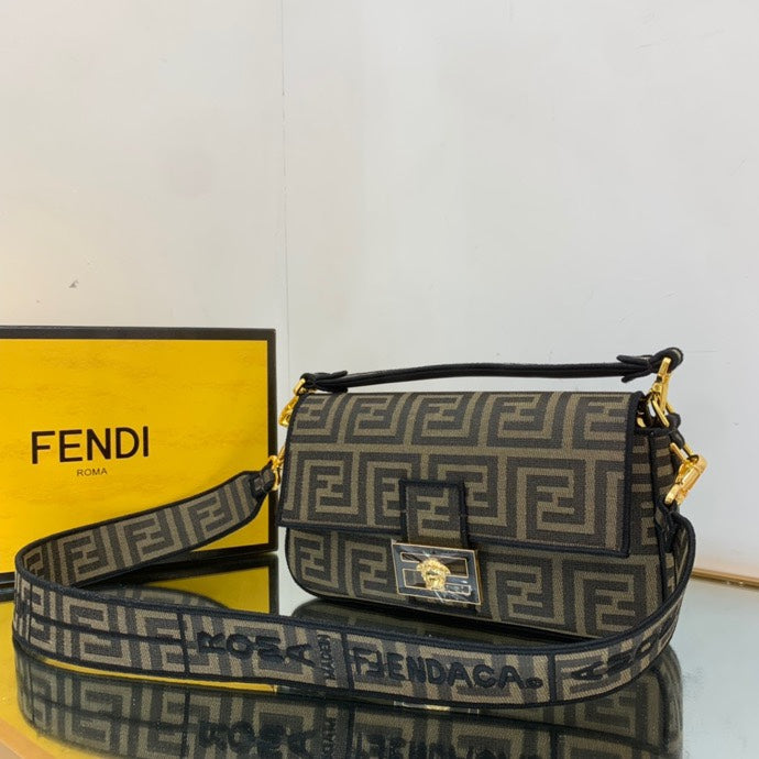 Bolso Baguette Mini Fendi - Imagen 3