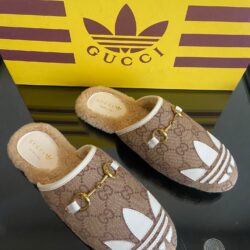 Chancla Adidas x Gucci