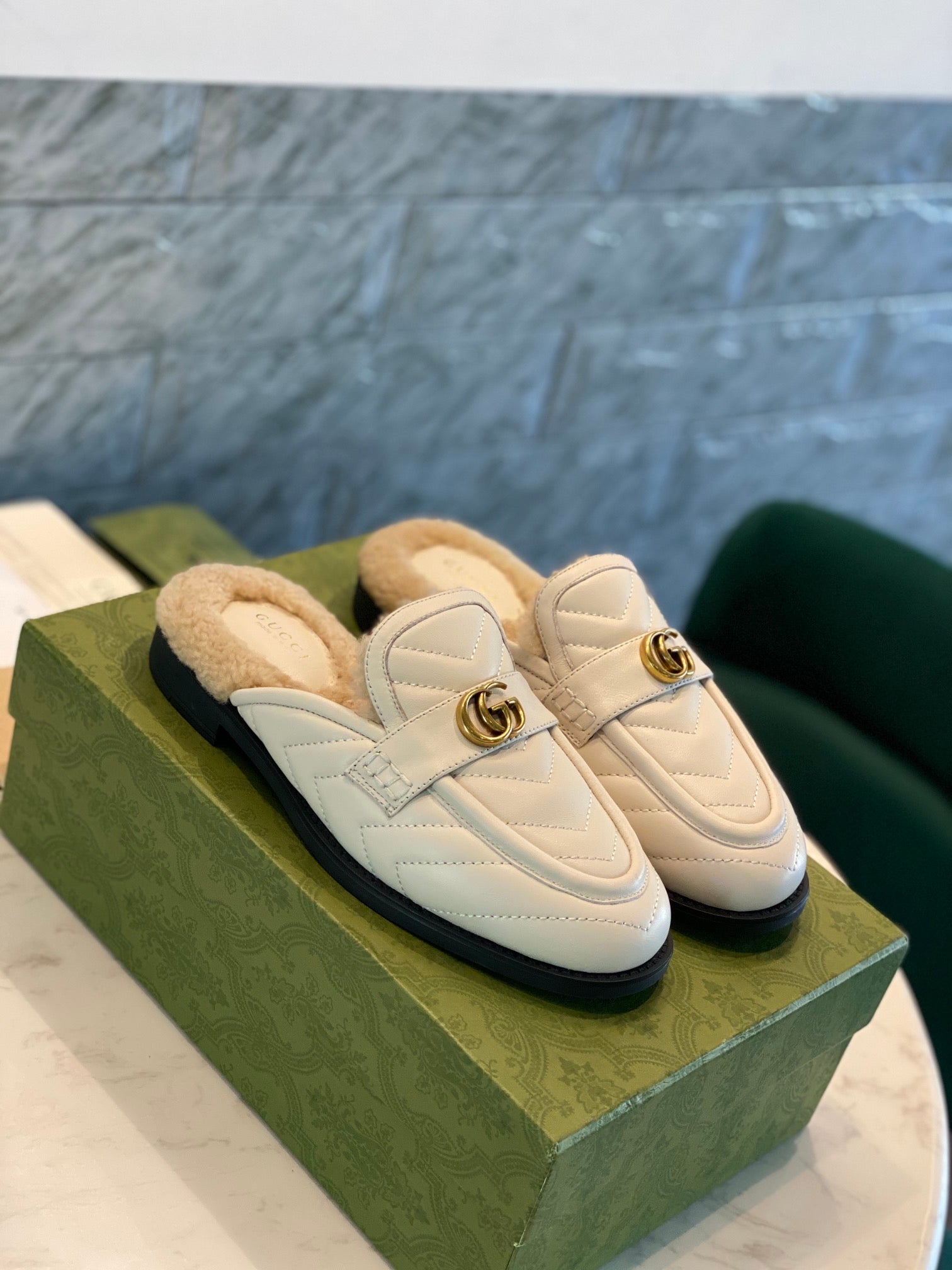 Mocasín con Doble G Gucci - Imagen 4