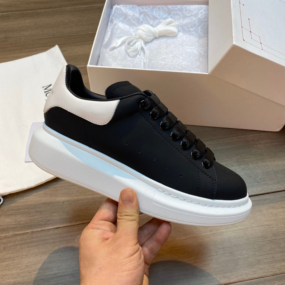 Zapatillas Oversized Alexander McQueen - Imagen 8