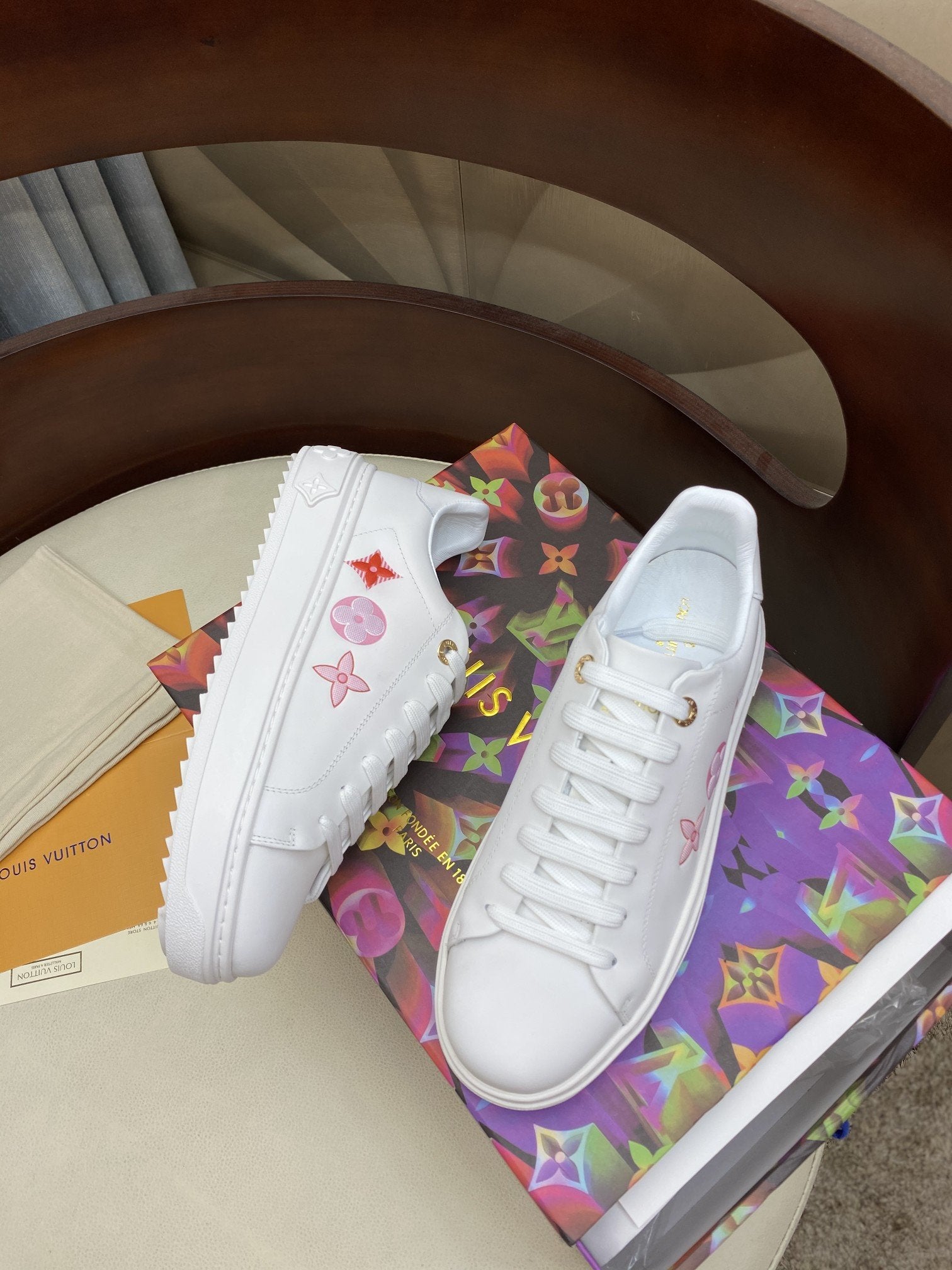 ZAPATILLA DEPORTIVA TIME OUT Louis Vuitton - Imagen 3