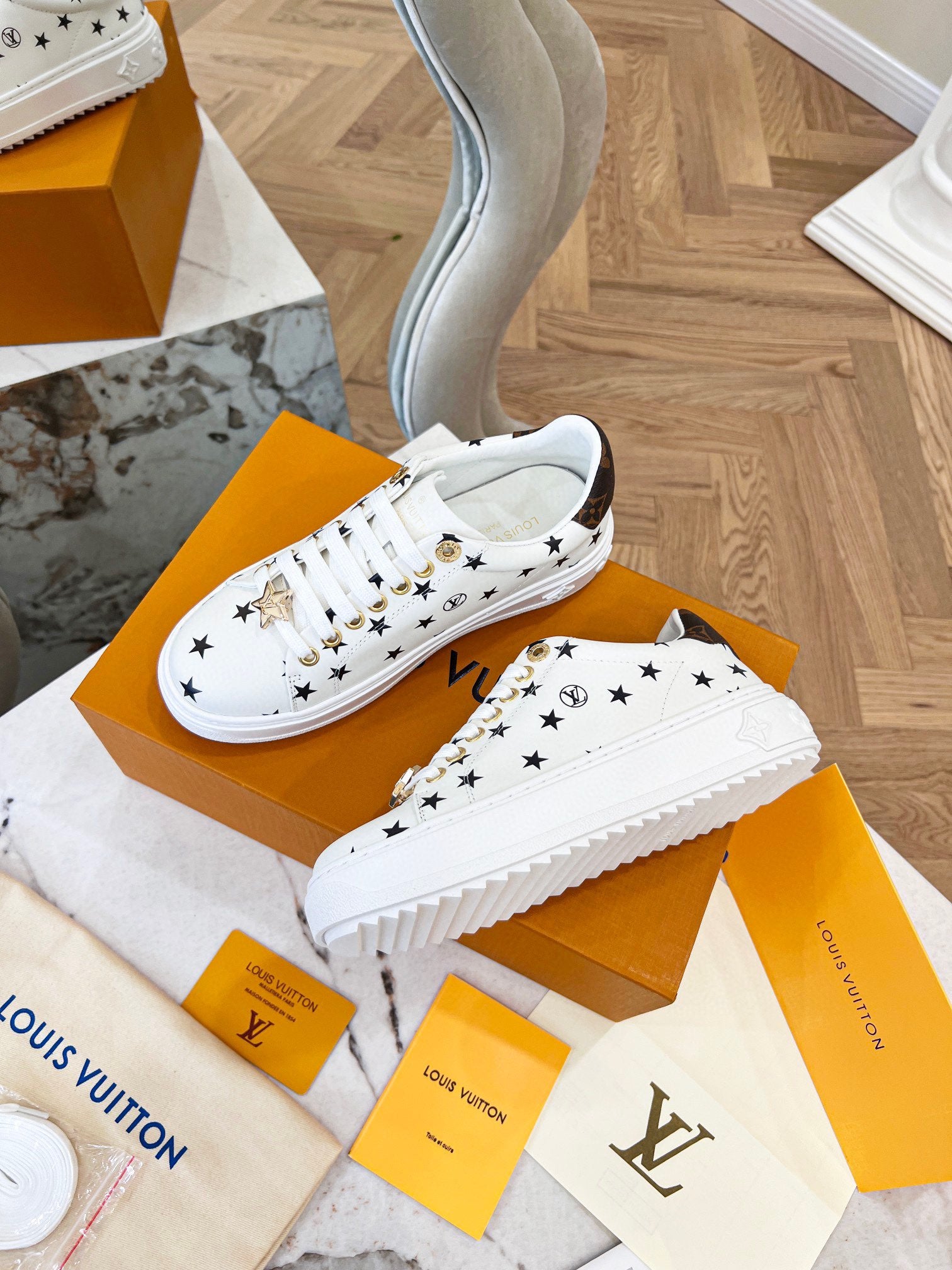 ZAPATILLA DEPORTIVA TIME OUT LOUIS VUITTON
