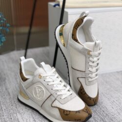 ZAPATILLA DEPORTIVA RUN AWAY  Louis Vuitton