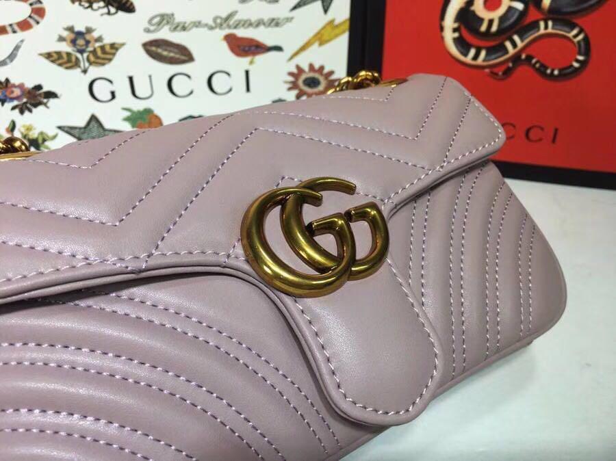 Minibolso GG Marmont de matelassé GUCCI - Imagen 7