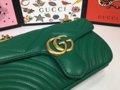 Minibolso GG Marmont de matelassé GUCCI - Imagen 3