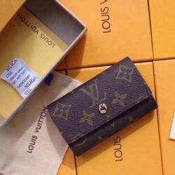 ESTUCHE PORTALLAVES 6 Louis Vuitton