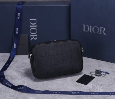 BOLSO MESSENGER SAFARI DIOR - KJ PLUS