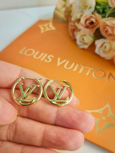 Pendientes de aro Louise Louis Vuitton - Imagen 5