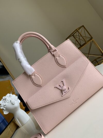 BOLSO TOTE LOCKME PM Louis Vuitton - KJ PLUS