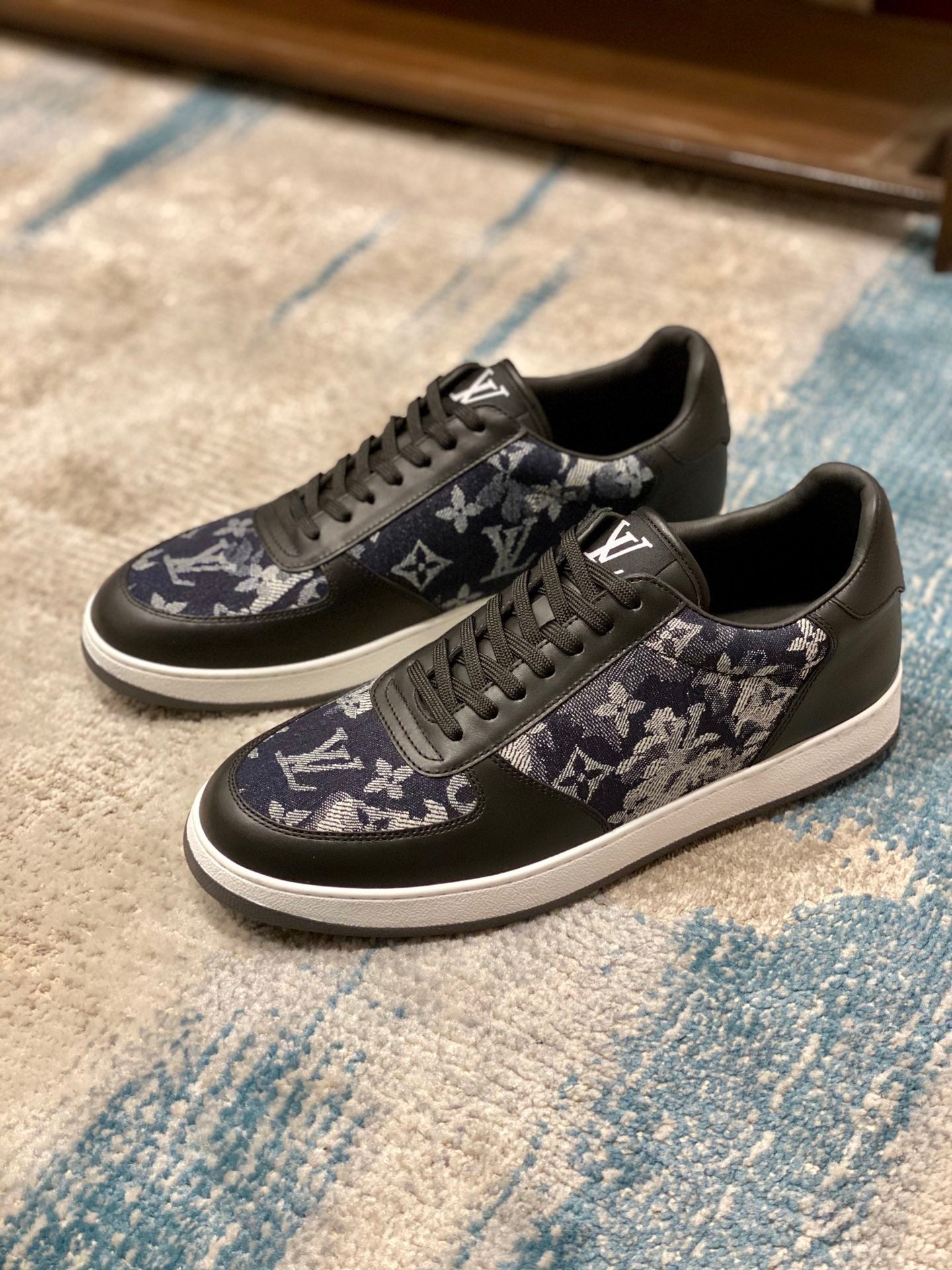 ZAPATILLA DEPORTIVA RIVOLI LOUIS VUITTON - Imagen 7