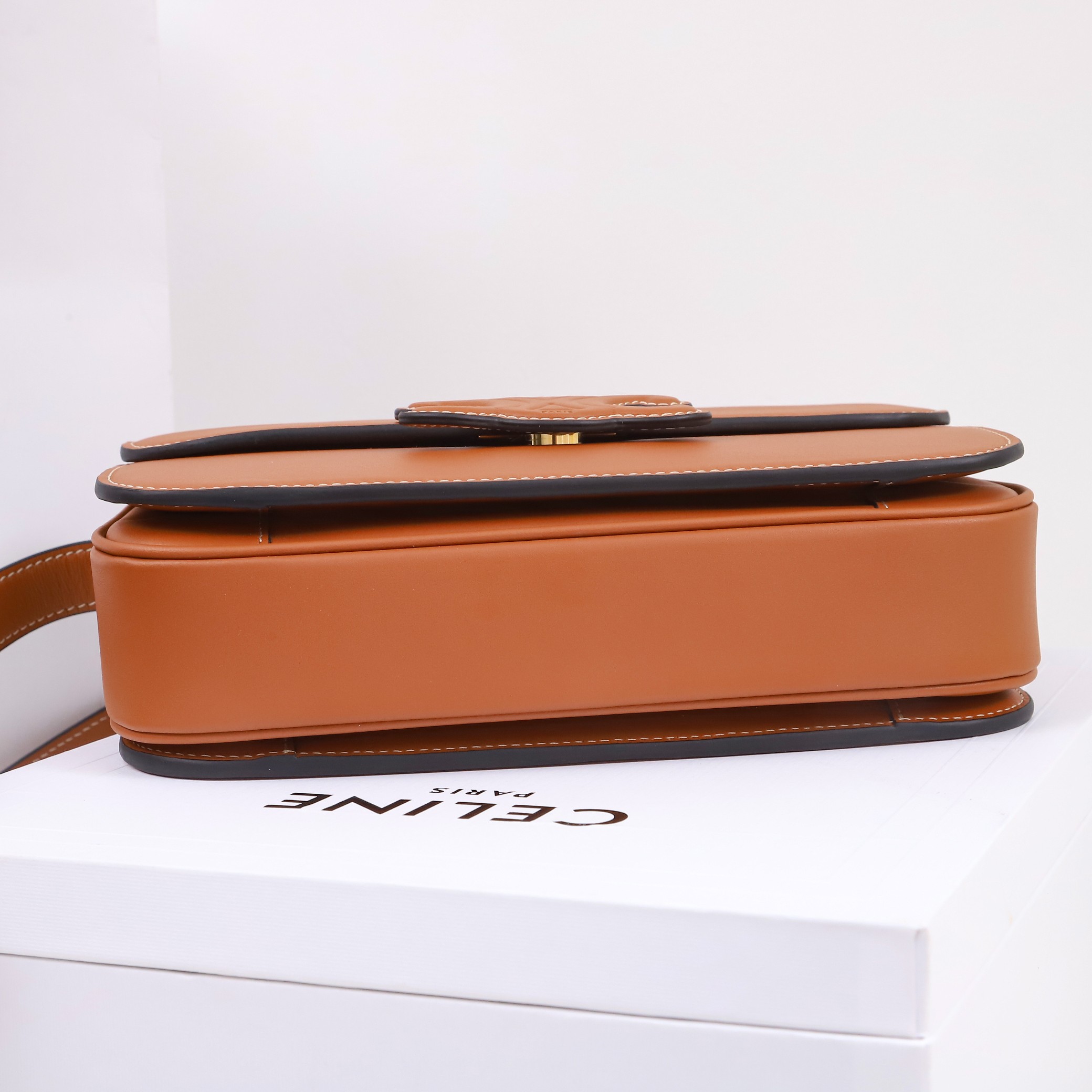 Bolso Triomphe Classique Celine - Imagen 6