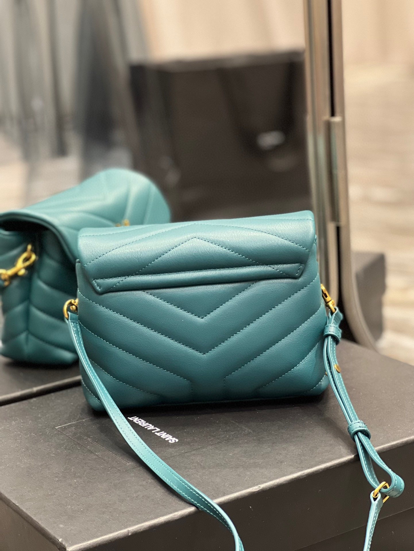 Bolso Loulou Toy YSL - Imagen 6