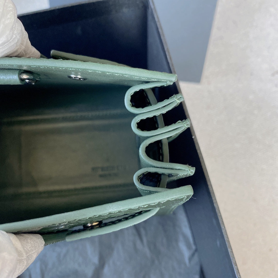 BOLSO NANO SAC DE JOUR YSL - Imagen 6