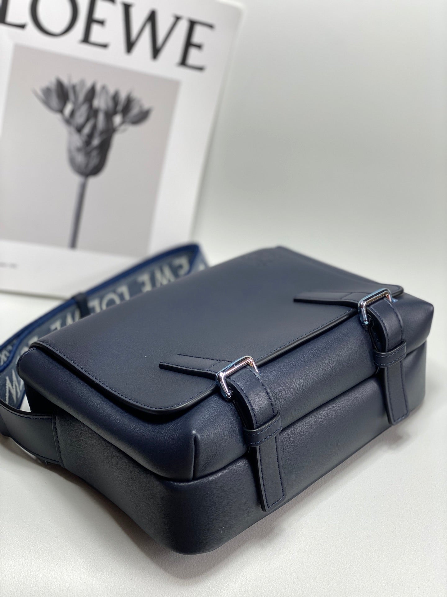 Bolso Military Messenger LOEWE - Imagen 7