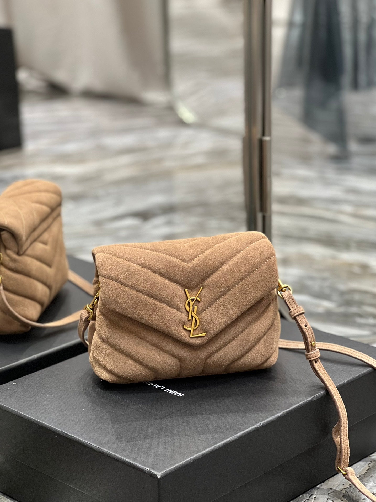 Bolso Loulou Toy YSL - Imagen 2
