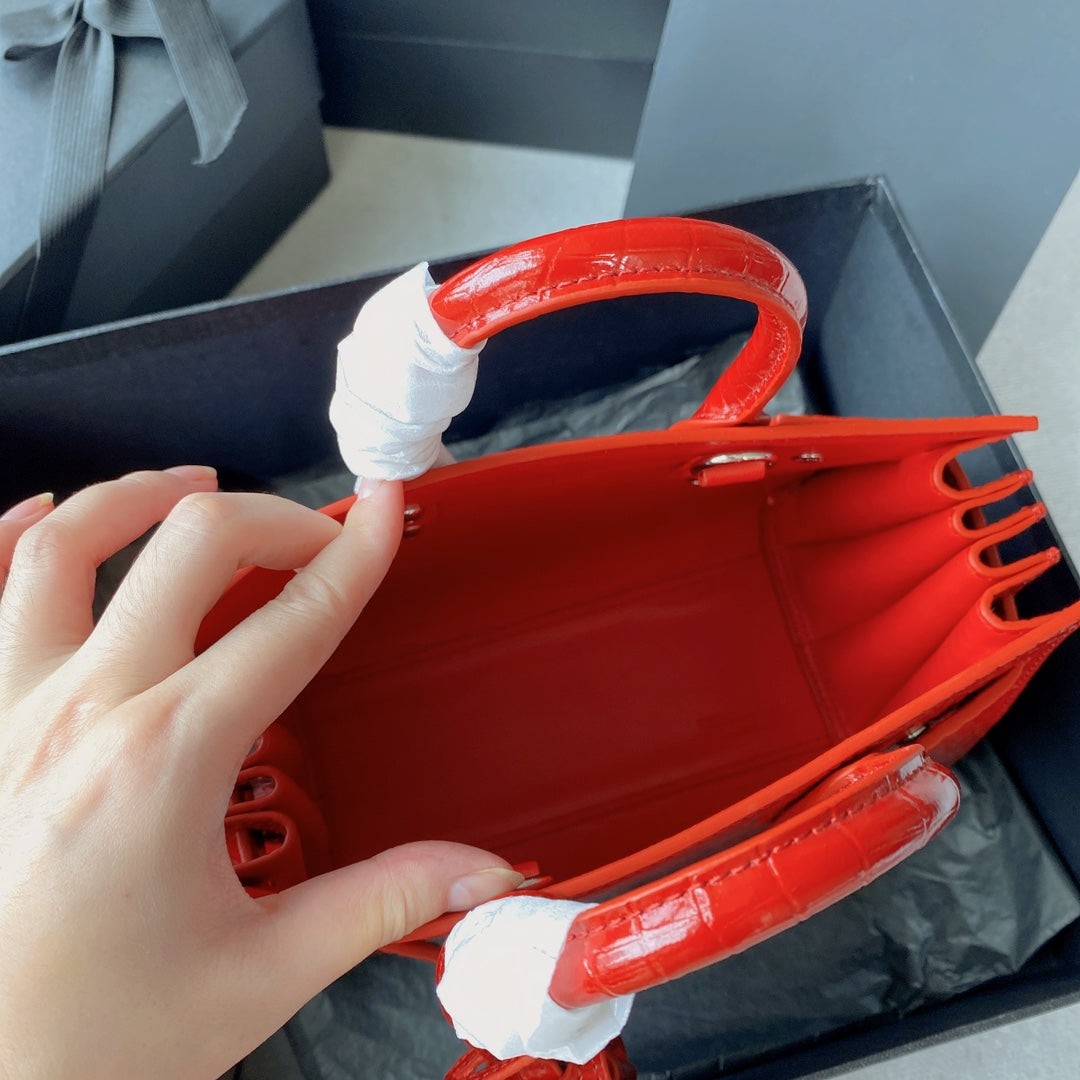 BOLSO NANO SAC DE JOUR YSL - Imagen 5