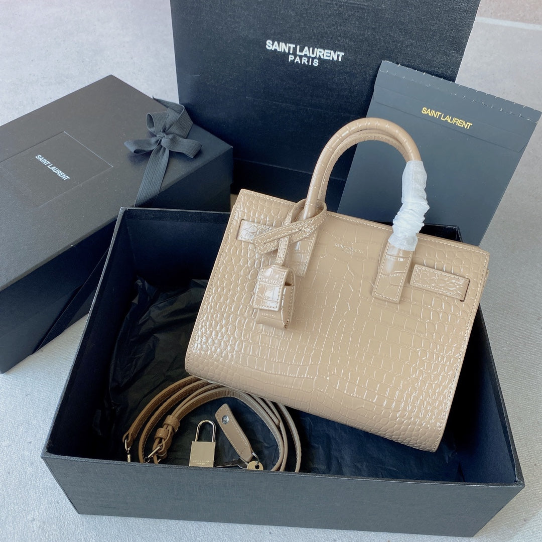 BOLSO NANO SAC DE JOUR YSL