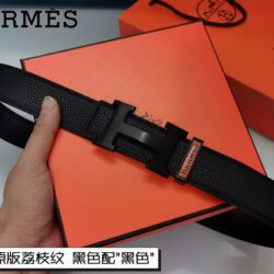 Cinturón Constance HERMES