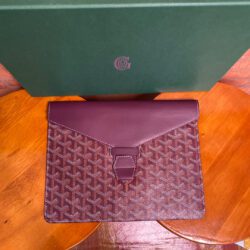 Pochette GOYARD