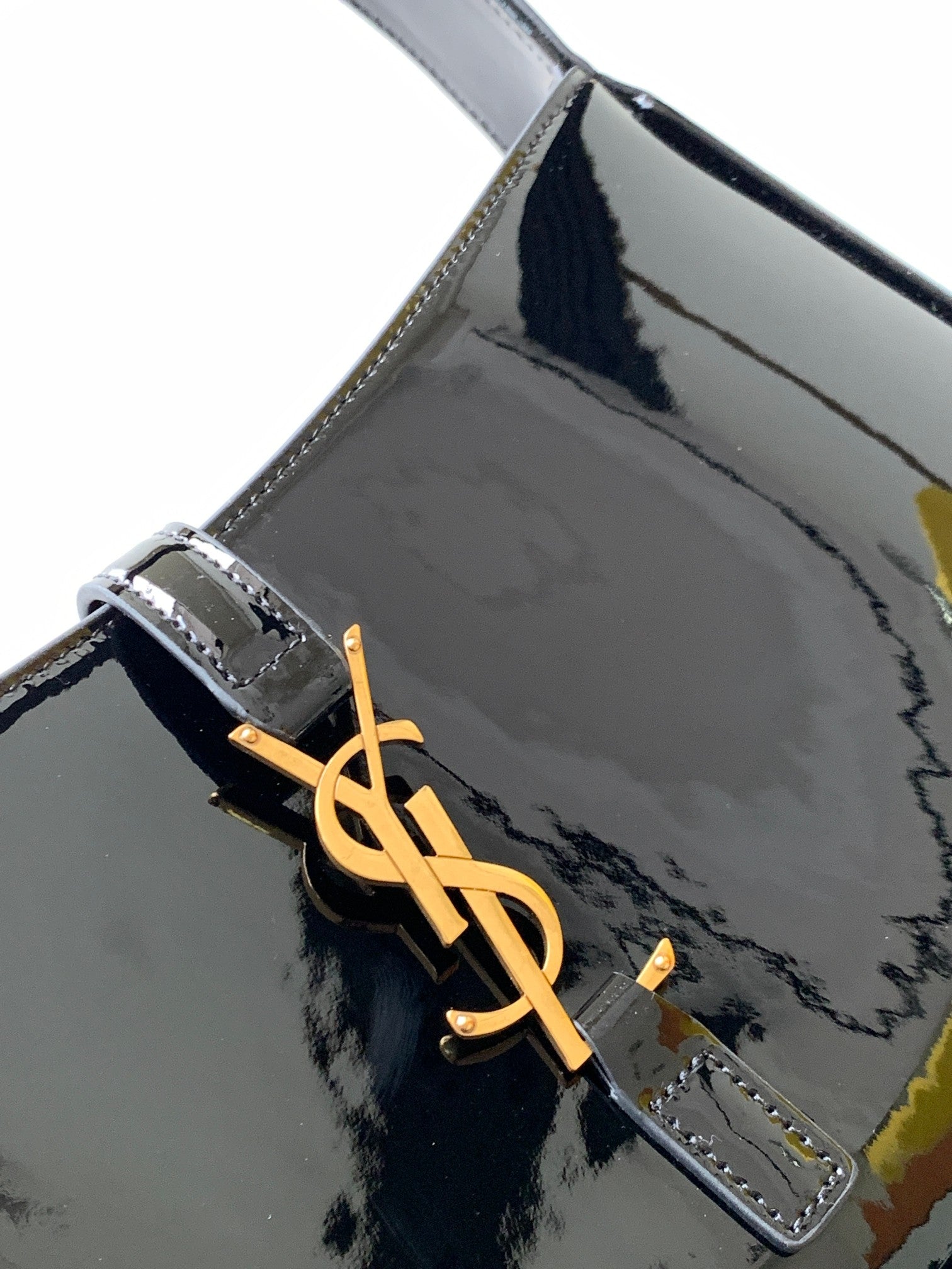 Bolso estilo hobo le 5 à 7 YSL - Imagen 5