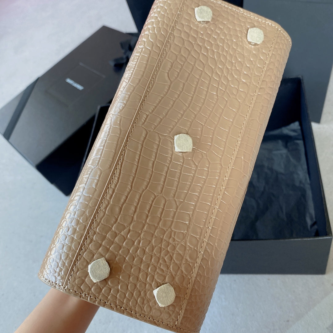 BOLSO NANO SAC DE JOUR YSL - Imagen 5