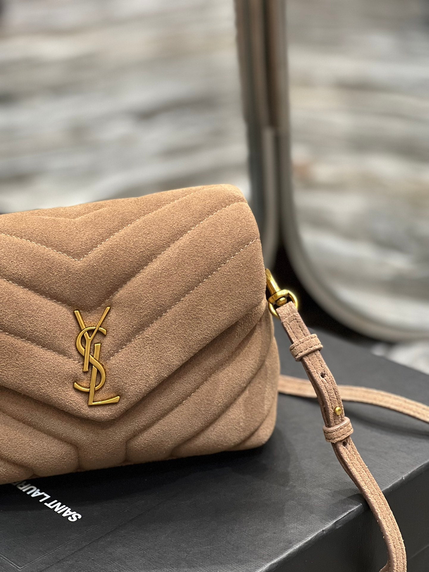 Bolso Loulou Toy YSL - Imagen 7