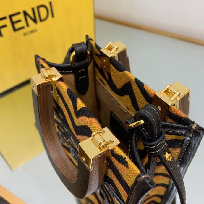 Mini SunShine Shopper Fendi - Imagen 4