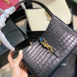 Bolso al hombro YSL