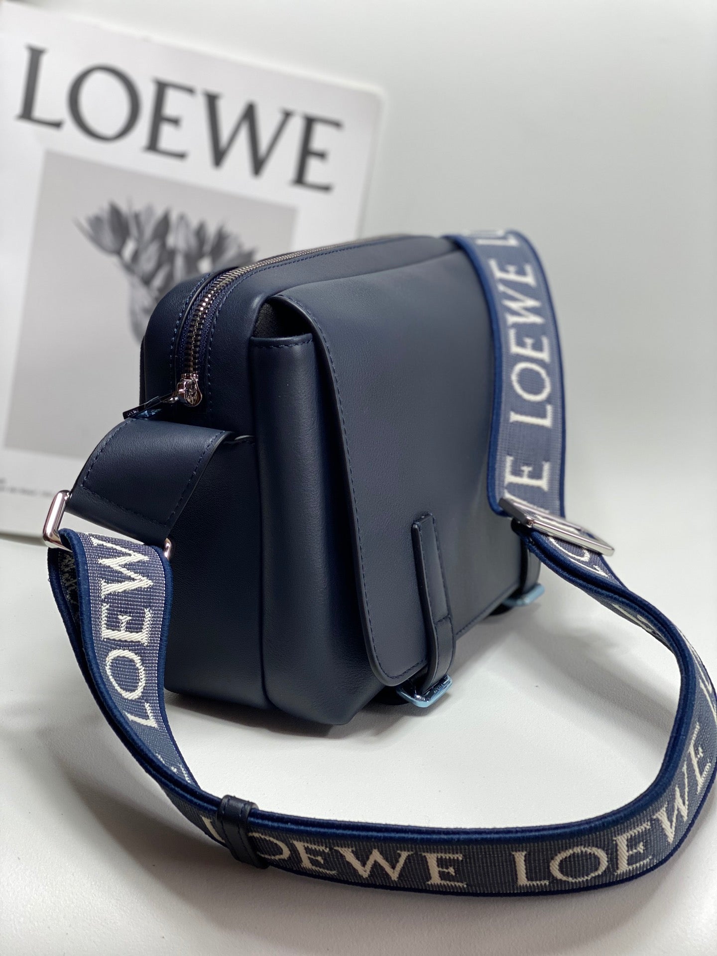 Bolso Military Messenger LOEWE - Imagen 3